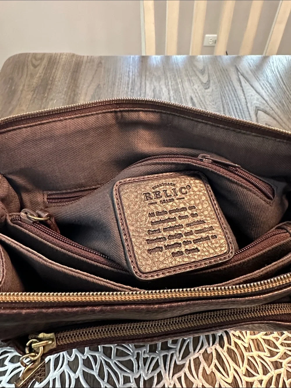 Relic compact leather